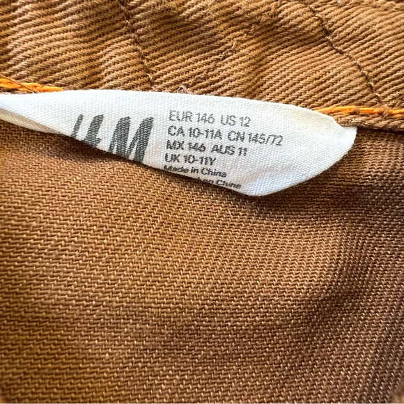 H&M Button-Down Shirt - Picture 2 of 6